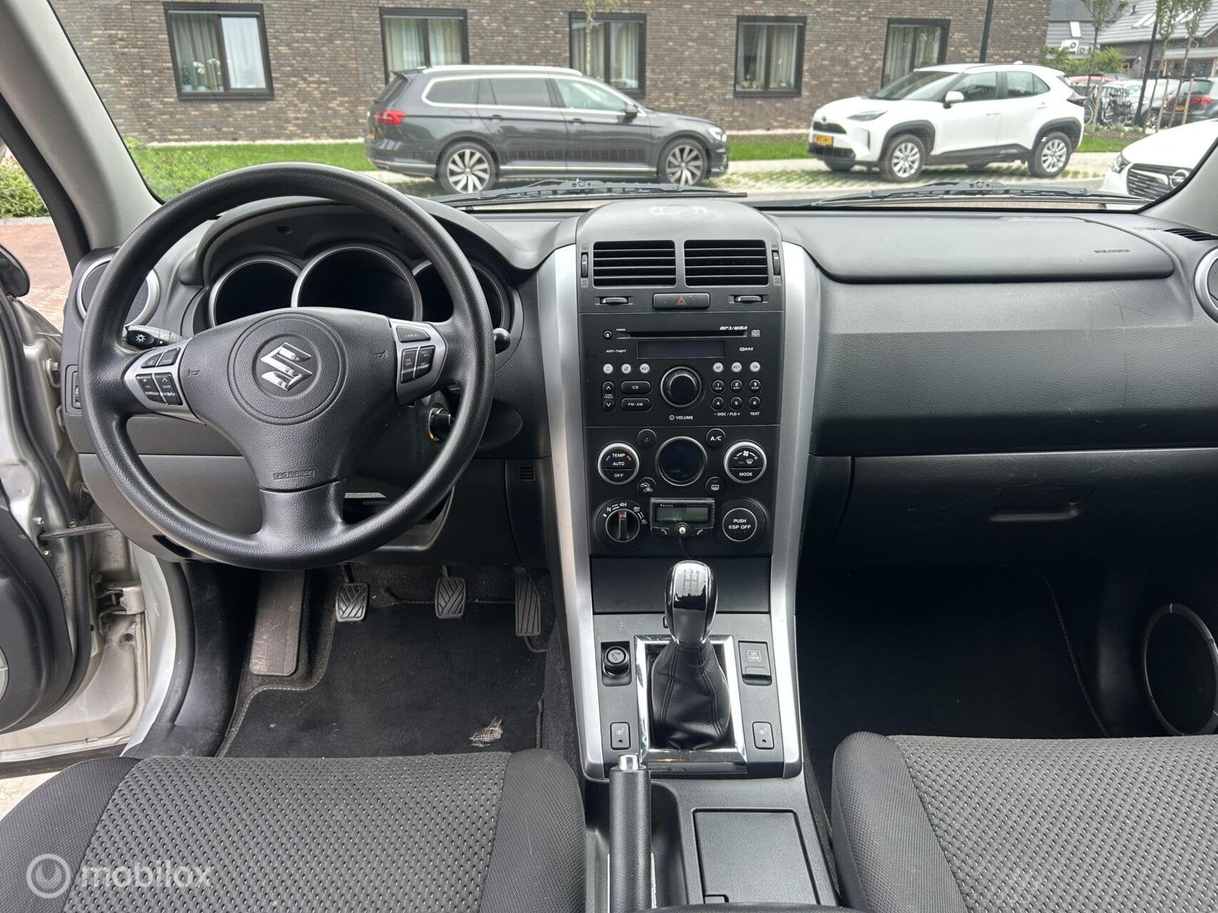 Foto 14 van Suzuki Grand Vitara 2.0-16V Exclusive