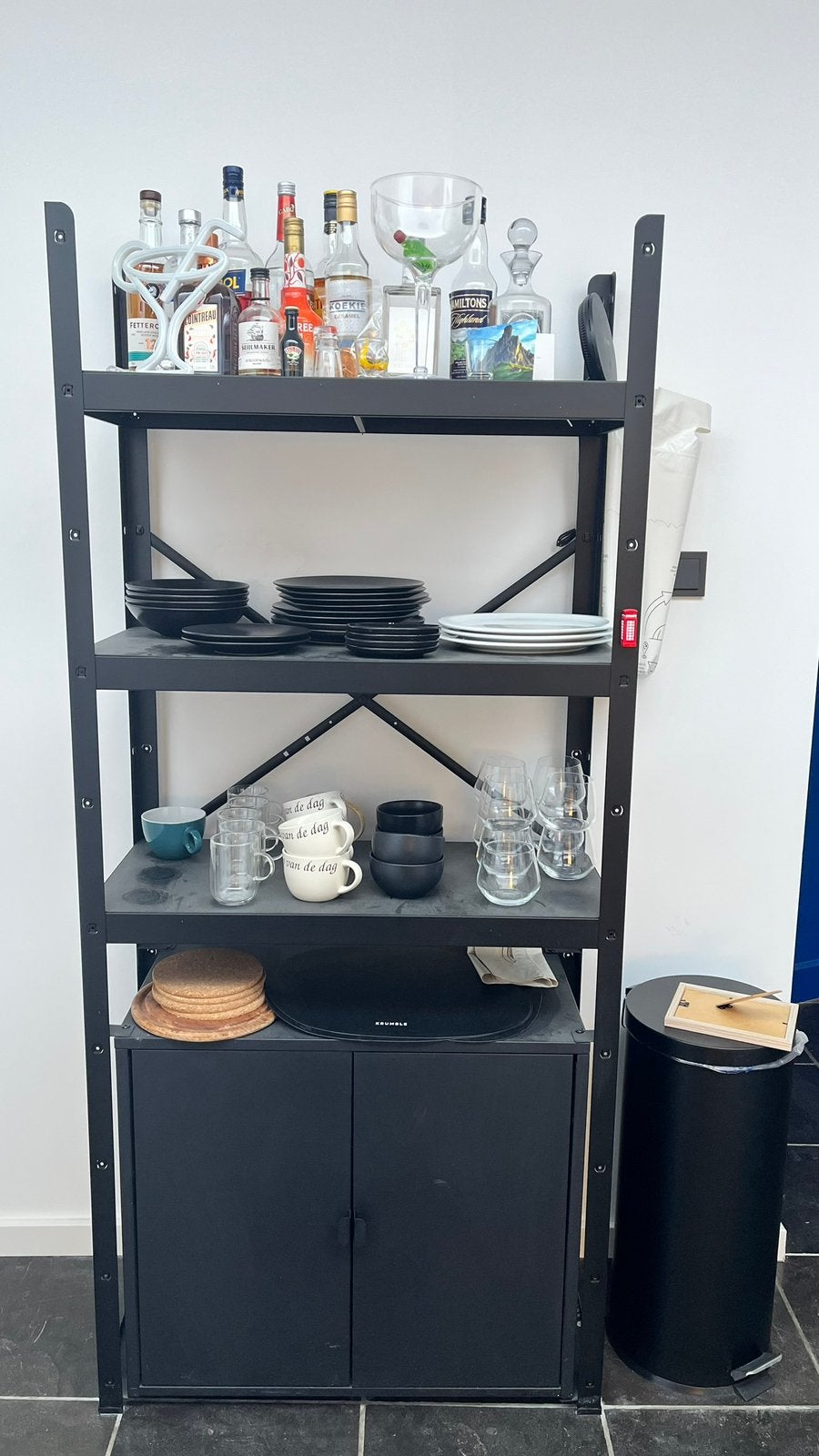 Ikea kast BROR, Ophalen, Zo goed als nieuw