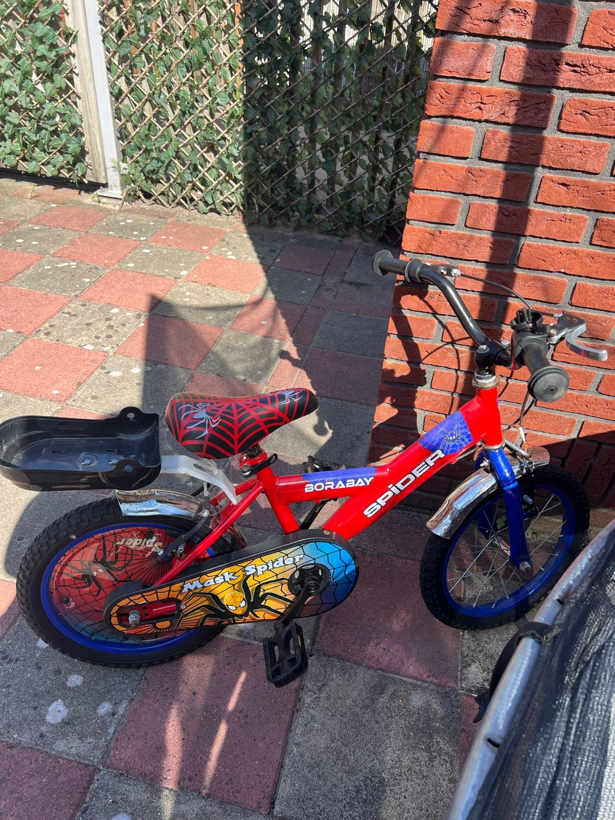 Spider-Man kinderfiets - Lekke band kan opgepompt worden, Fietsen en Brommers, Fietsen | Kinderfietsjes, Ophalen, Gebruikt, Velgrem