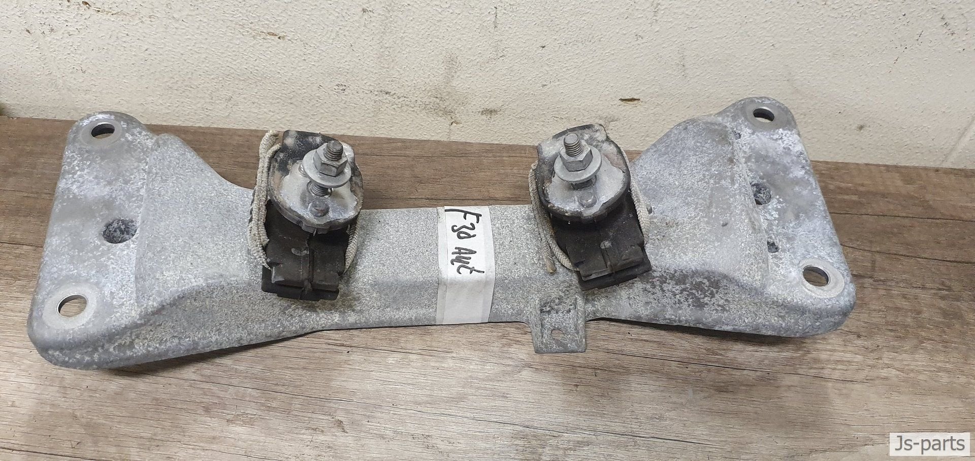 Versnellingsbak steun BMW 3-serie F30 automaat, Auto-onderdelen, Transmissie en Toebehoren, Gebruikt, -, -, Ophalen of Verzenden