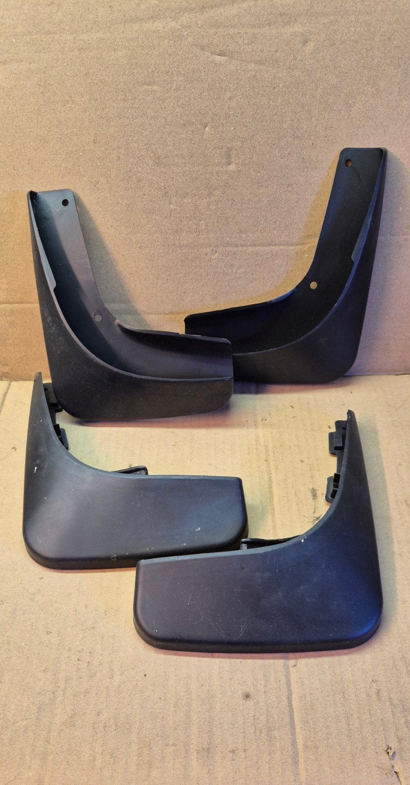 Nieuwe set spatlappen voor Volkswagen Golf 6 (2008-2013)
​, Ophalen, Nieuw, Volkswagen