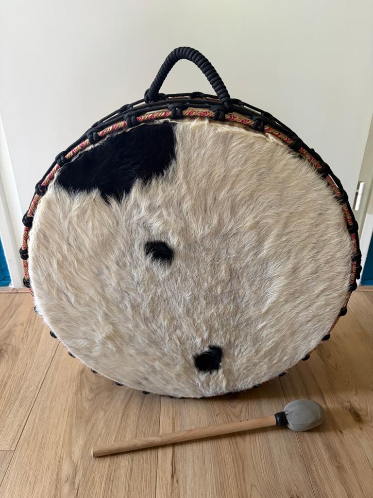 Geitenvacht Dubbele Drum - Prachtig gemaakt door Stiggelbout, Muziek en Instrumenten, Percussie, Ophalen, Zo goed als nieuw, Trommel