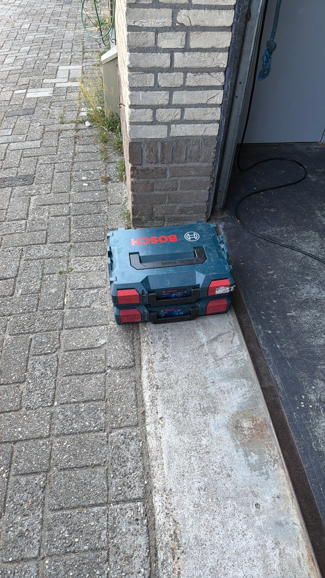 Bosch koffer, Ophalen, Zo goed als nieuw