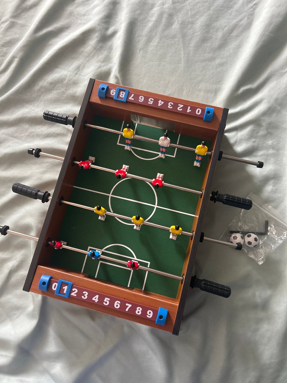 Mini Tafelvoetbalspel - Compact en Draagbaar, Ophalen of Verzenden, Zo goed als nieuw