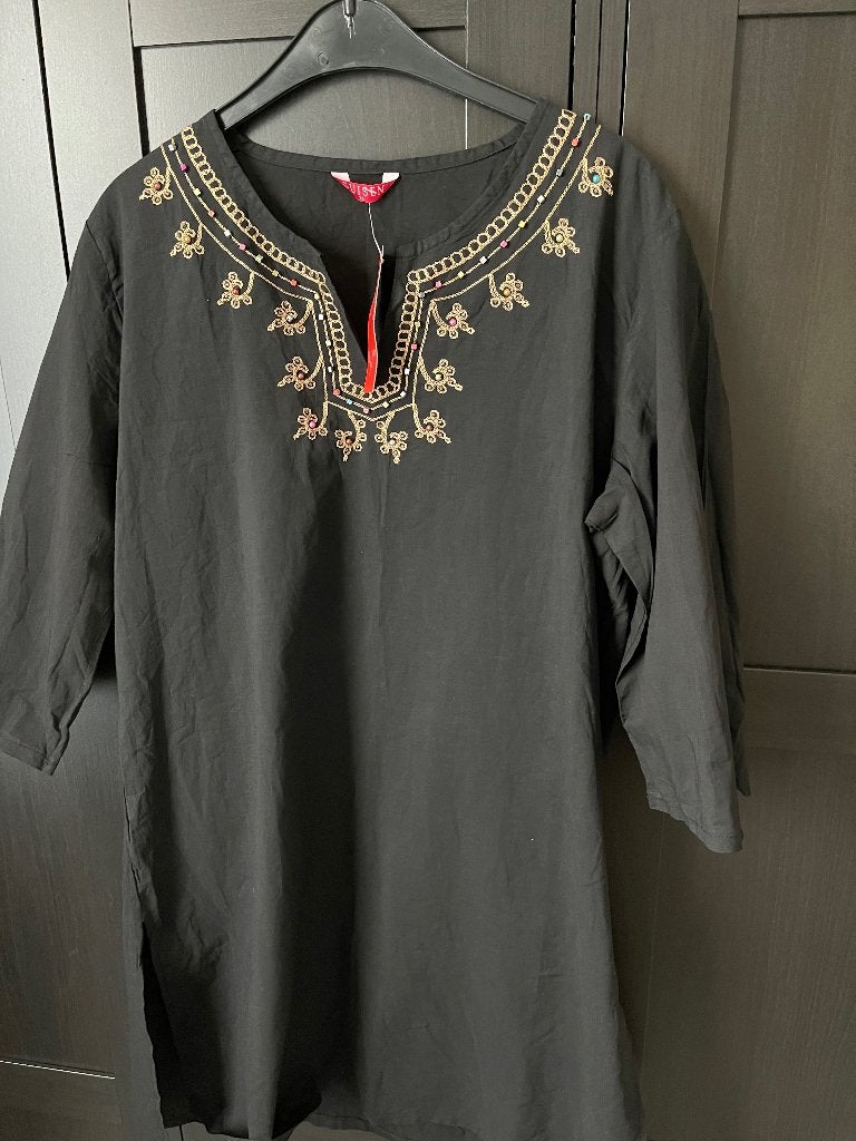 Zwart nieuw bloesje 40-42, Kleding | Dames, Maat 38/40 (M), Verzenden, Zwart, Guisen
