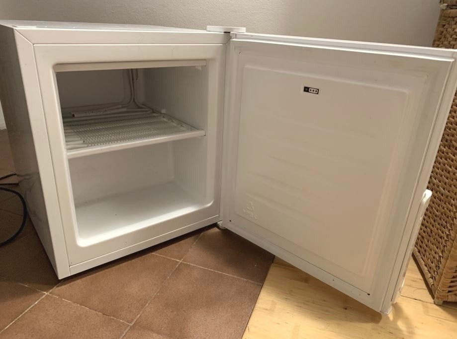 Zanussi mini vriezer in uitstekende staat.
Energieklasse A++, Witgoed en Apparatuur, Minder dan 85 cm, Minder dan 60 cm, Zo goed als nieuw