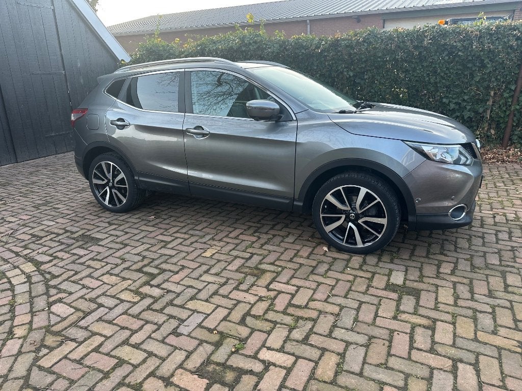 Nissan Qashqai 1.2 Dig-t 85KW 2WD CVT 2015 Grijs, Auto's, 4 cilinders, 115 pk, Particulier, Qashqai