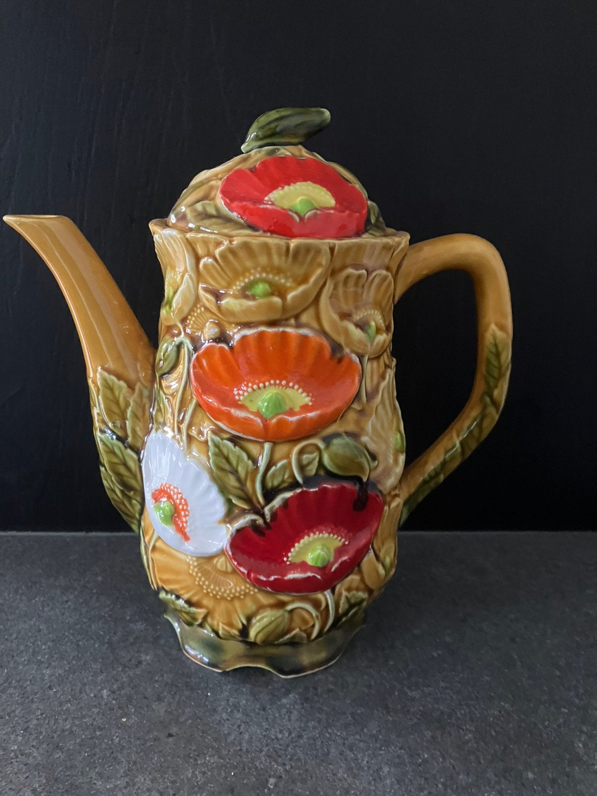 Mooie theepot met bloemen., Antiek en Kunst, Ophalen of Verzenden