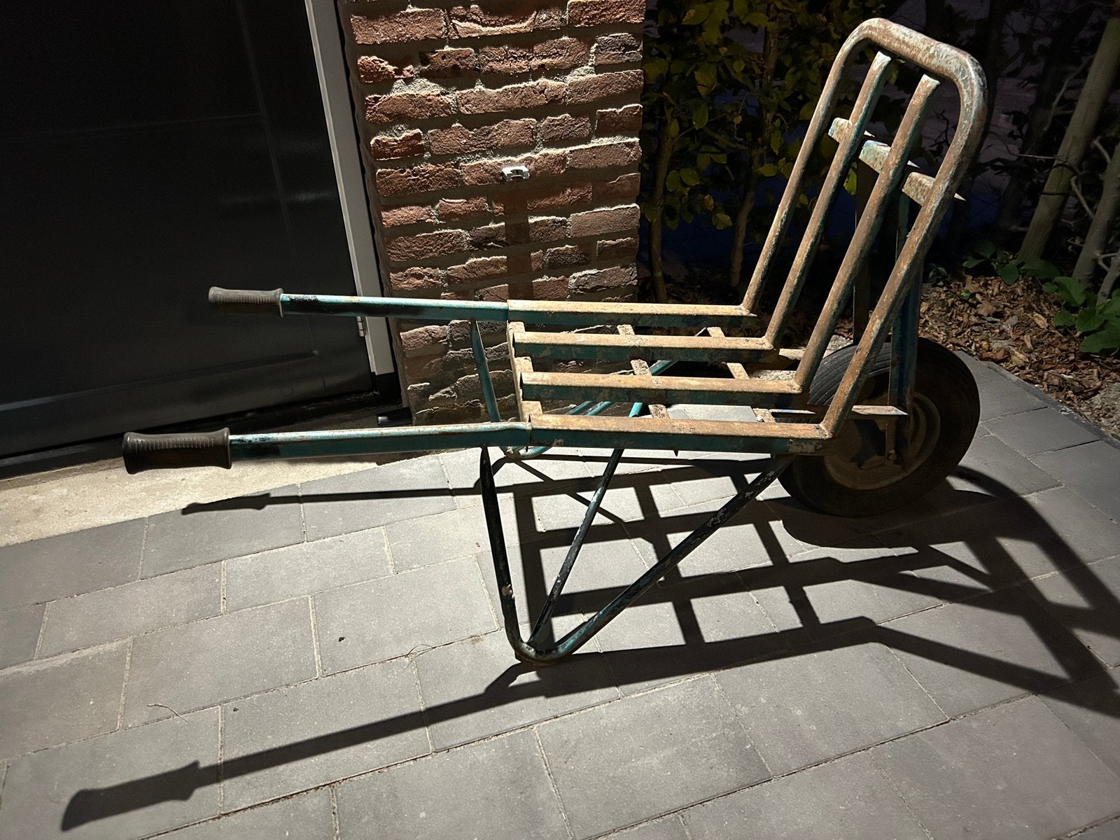 Steenkruiwagen, Tuin en Terras, Ophalen, Zo goed als nieuw