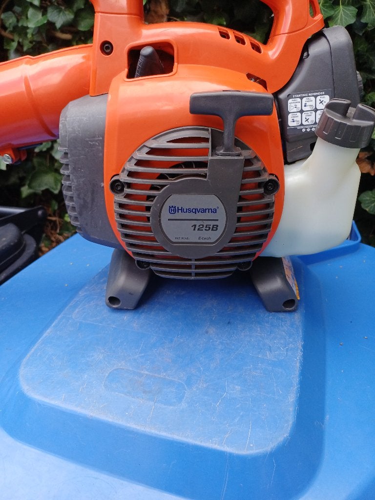 husqvarna 125 b bladblazer, Tuin en Terras, Ophalen, Zo goed als nieuw, Benzine, Husquarna