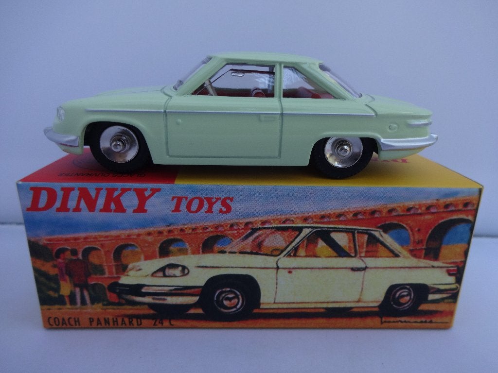 Panhard Coach 24 C groen nr: 524 van Dinky Toys schaal 1:43, Hobby en Vrije tijd, Ophalen of Verzenden, Nieuw, Auto, Dinky Toys