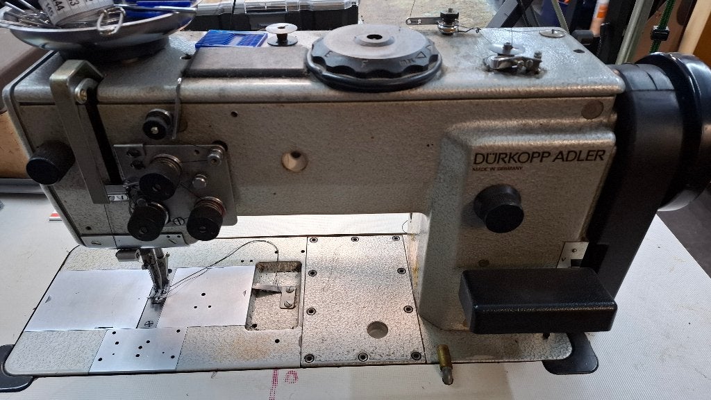 industrie naaimachine, Hobby en Vrije tijd, Gebruikt, Naaimachine, Industrieel, Ophalen
