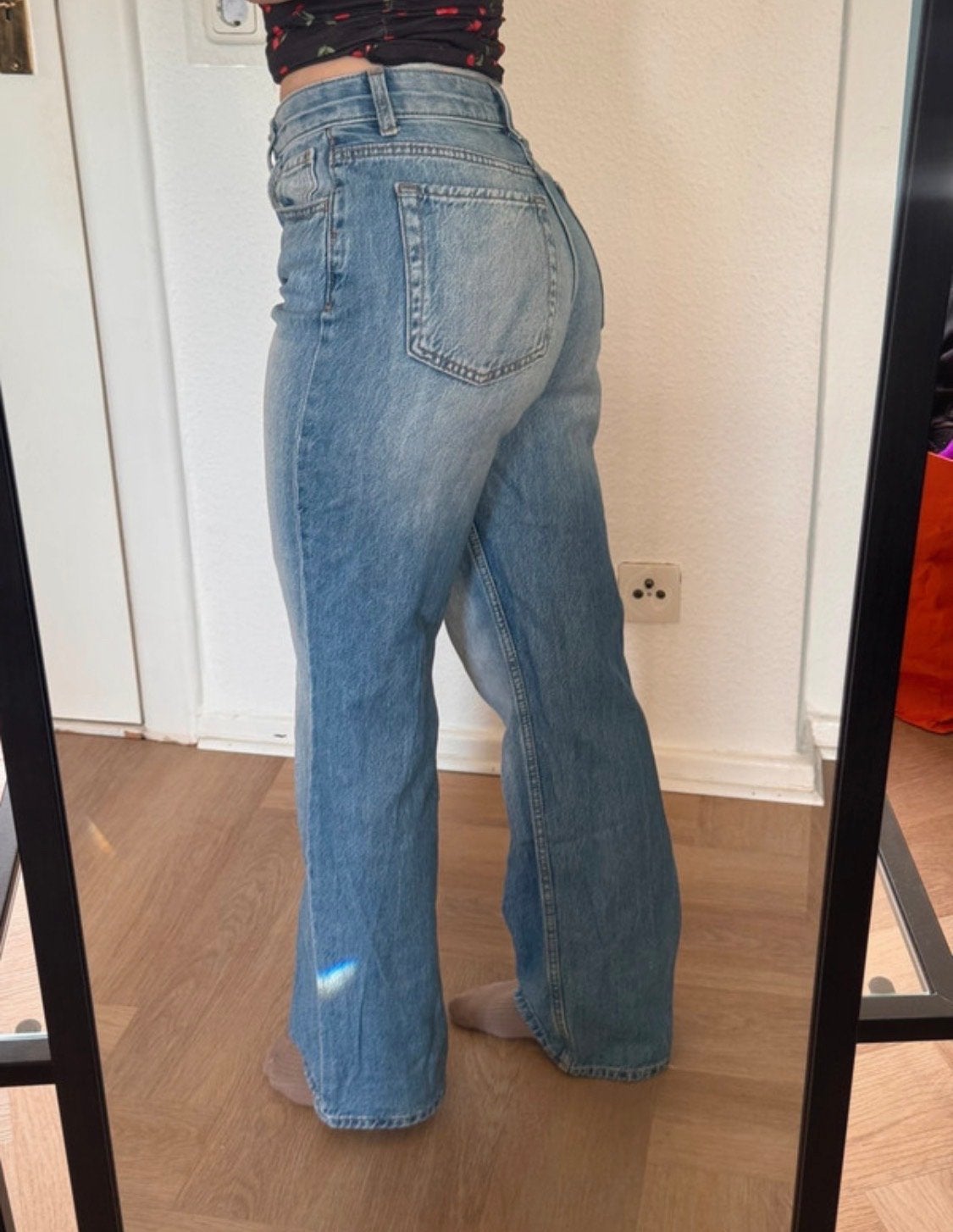 Bershka Wide Leg Jeans - Maat 36, Kleding | Dames, Spijkerbroeken en Jeans, Ophalen of Verzenden, Gedragen, Blauw, W28 - W29 (confectie 36)