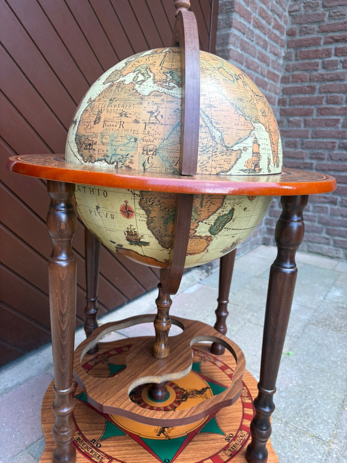 ITALIAANSE bar globe wereldbol globebar whisky barglobe, Huis en Inrichting, Woonaccessoires | Wereldbollen, Ophalen of Verzenden