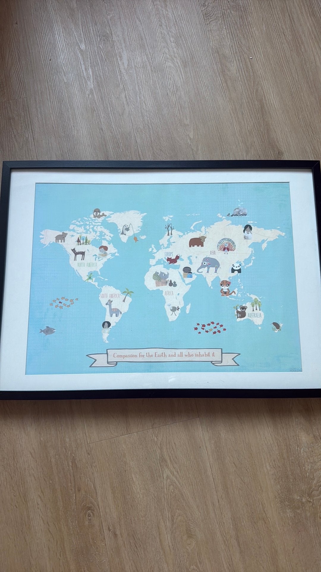 Wereldkaart kinderen - in lijst muurdecoratie, Kinderen en Baby's, Kinderkamer | Inrichting en Decoratie, Ophalen, Gebruikt, Ingelijst