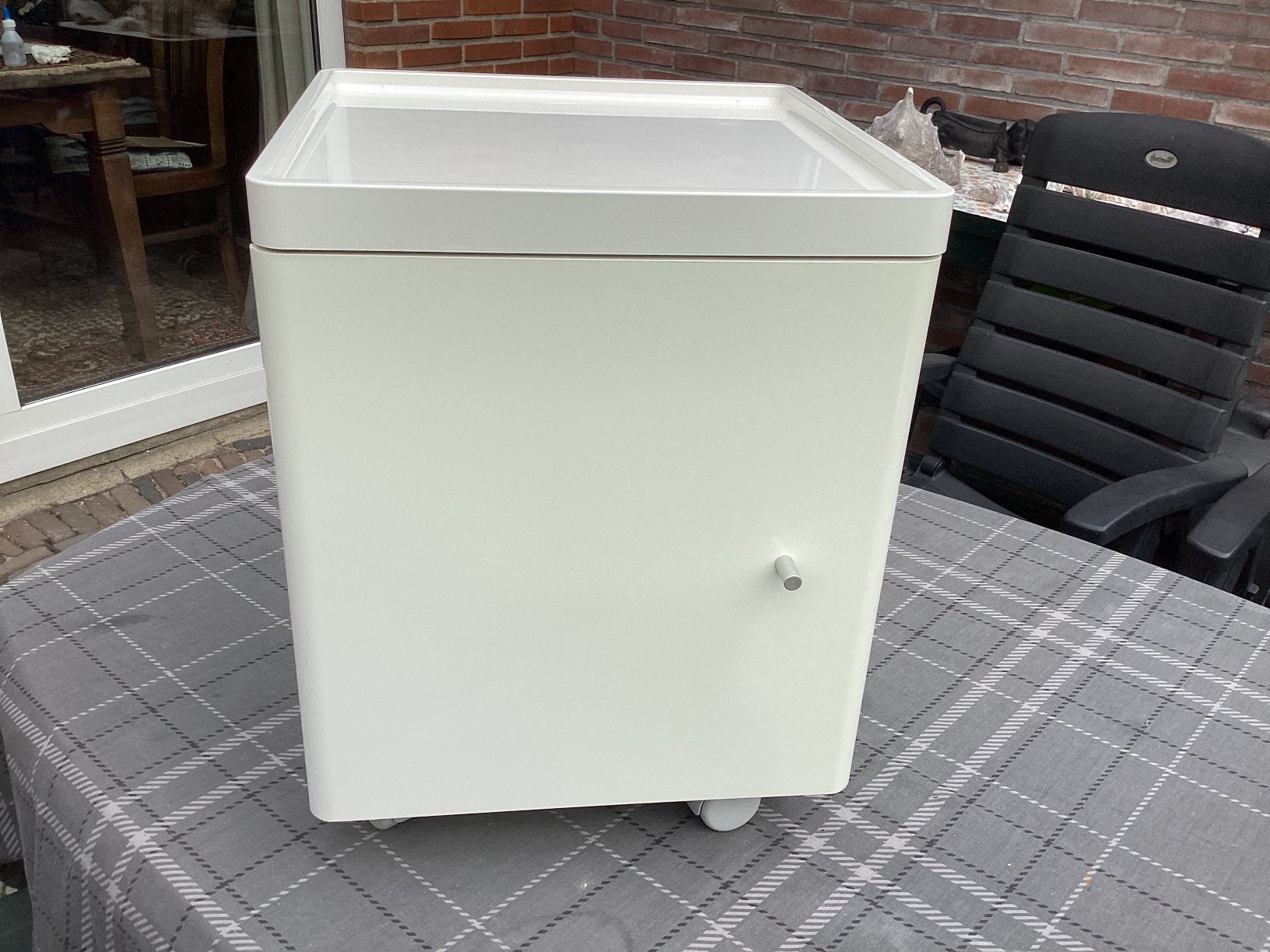 Ikea nachtkastje bijzetkastje op wieltjes, Huis en Inrichting, Ophalen, Zo goed als nieuw, Minder dan 45 cm, Minder dan 55 cm