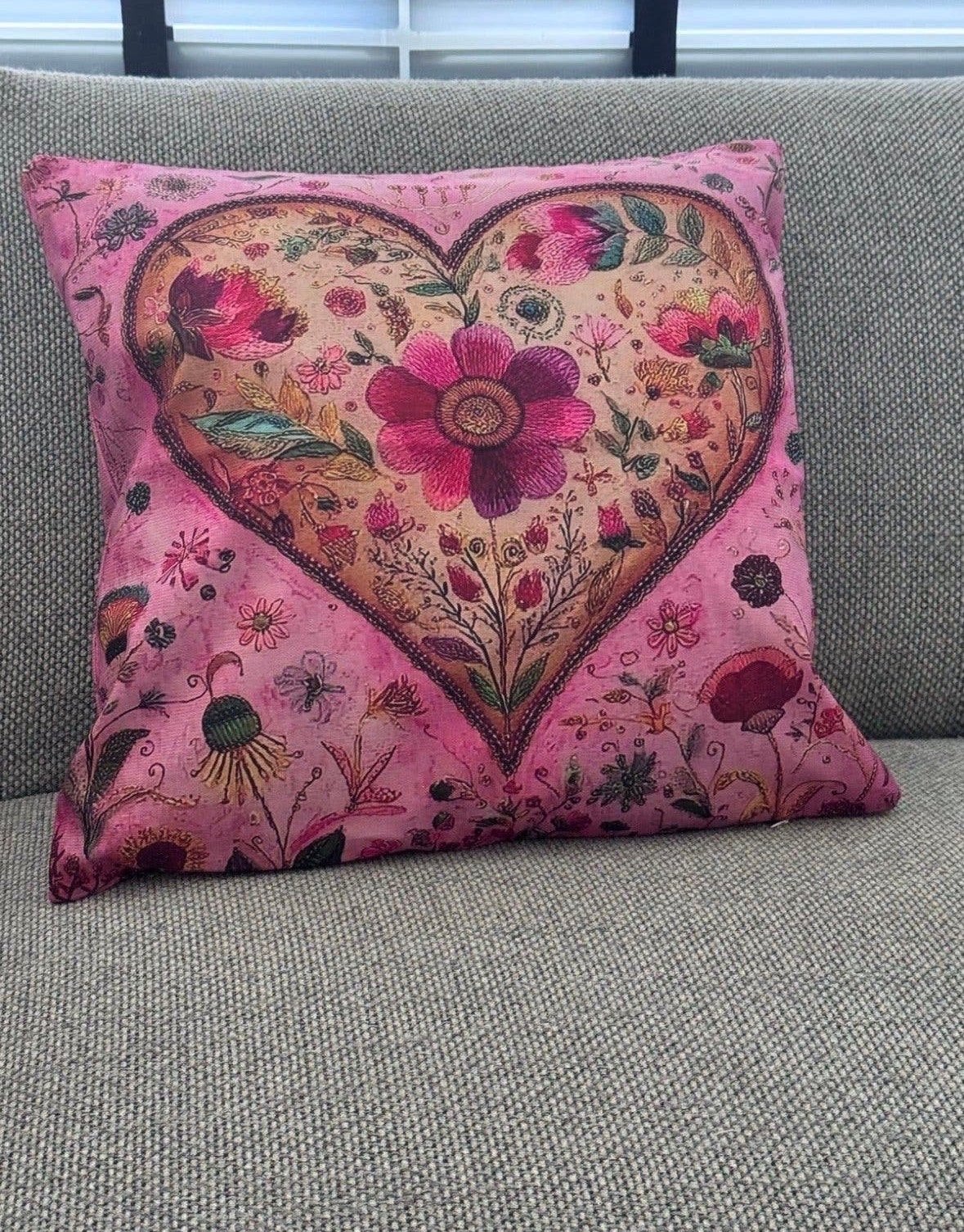 Ibiza Stijl Kussenhoes met Hartdesign - 45x45cm, Nieuw, Ophalen of Verzenden, Dubbelzijdig, Roze