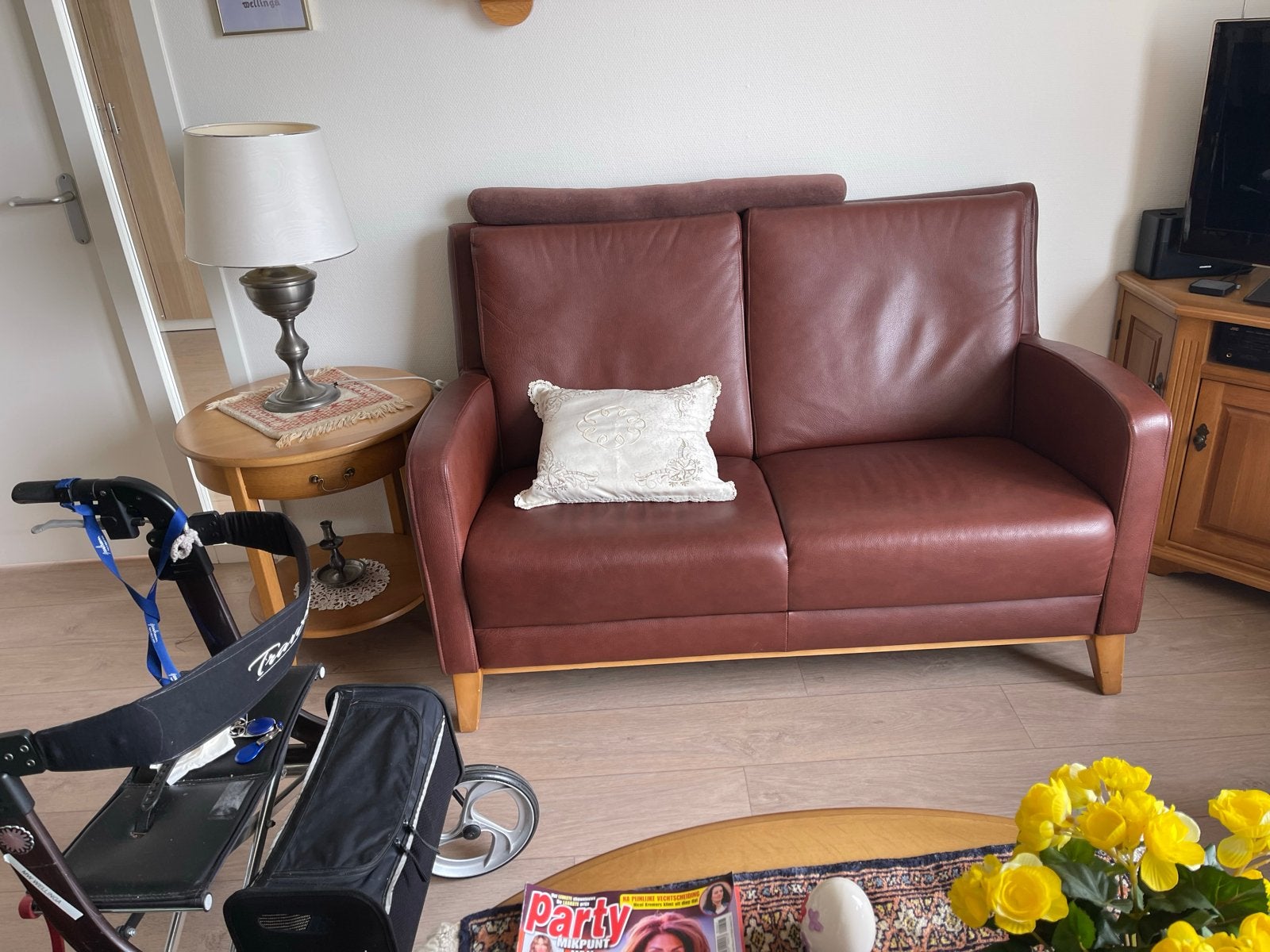 Comfortabele leren 2-zitsbank en 2 fauteuils, Huis en Inrichting, Banken | Bankstellen, Ophalen, Gebruikt, 150 tot 200 cm, Tweepersoons