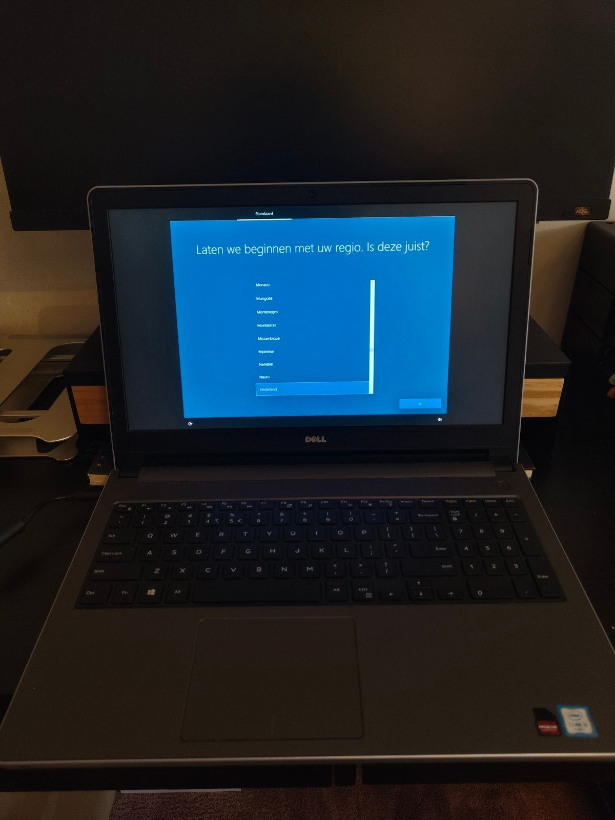 Dell Inspiron 15 3000 series, Computers en Software, Windows Laptops, Gebruikt, 15 inch, SSD, 2 tot 3 Ghz, 8 GB, Qwerty, Met videokaart