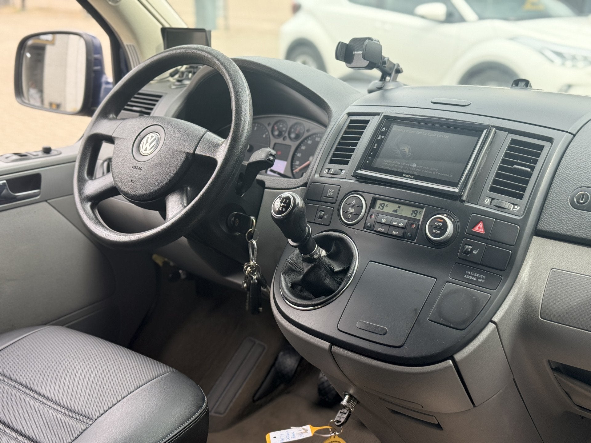 Volkswagen California T5 | VERKOCHT (bj 2008), Buscamper of Camperbus, Bedrijf, Navigatie, 4 tot 5 meter