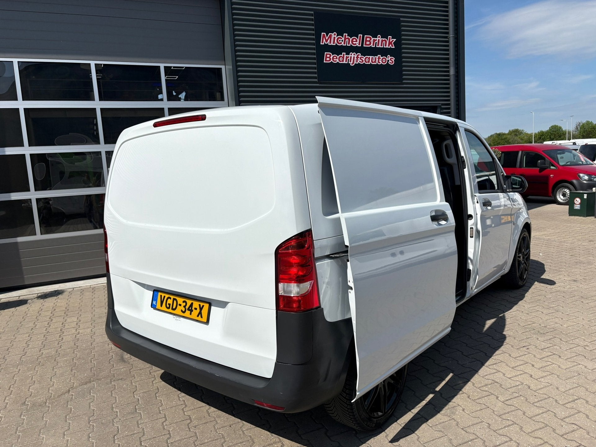 Mercedes-Benz Vito 110 CDI Functional Airco Euro 6, Auto's, Voorwielaandrijving, 15 km/l, Gebruikt, Euro 6