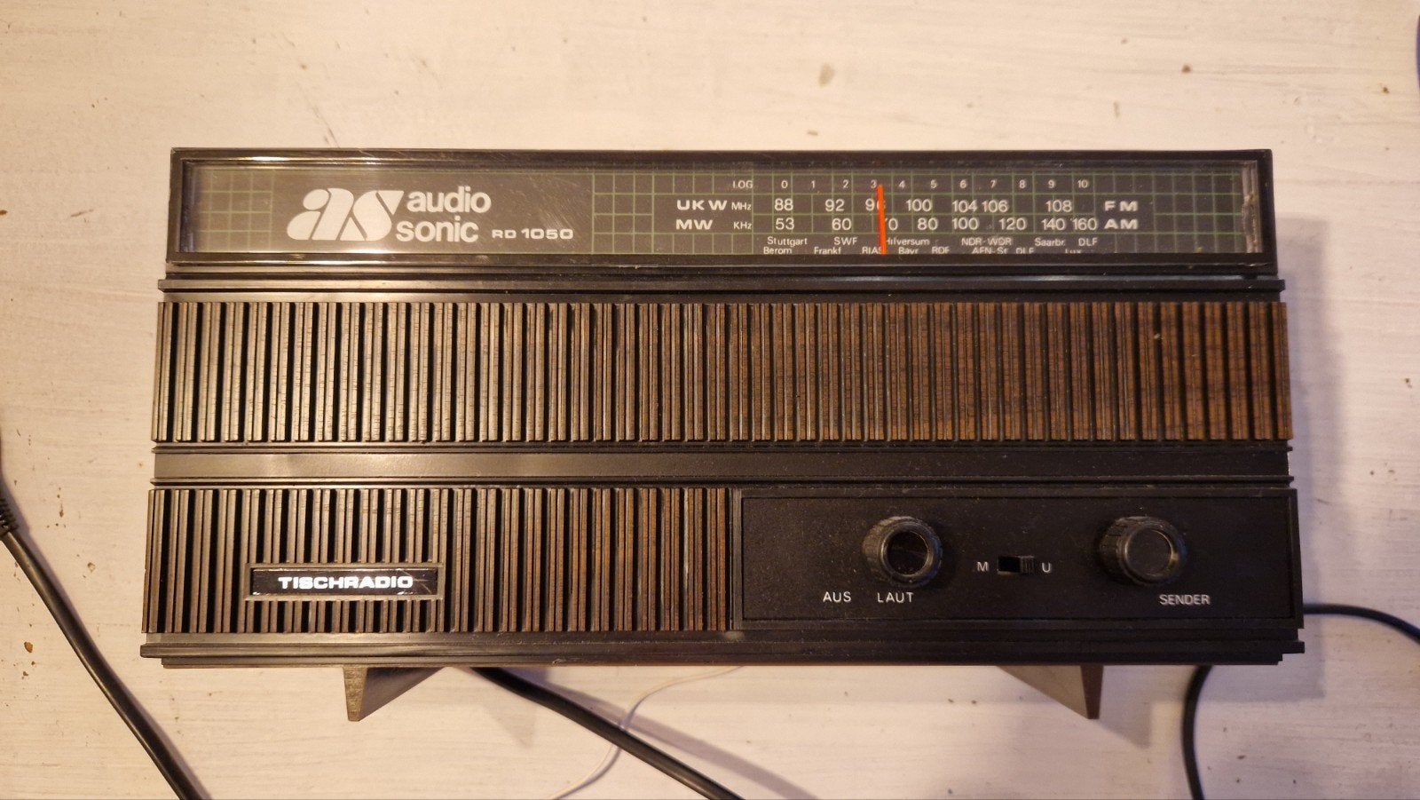 Gezocht: reparatie oude vintage radio, Audio, Tv en Foto, Radio's, Ophalen of Verzenden