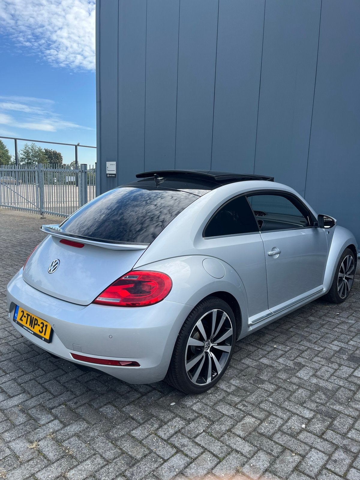 Volkswagen Beetle R-line Pano 1.4 TSI DSG 2014 Dealeronderh., Auto's, Beetle (Kever), 4 cilinders, Origineel Nederlands, Particulier