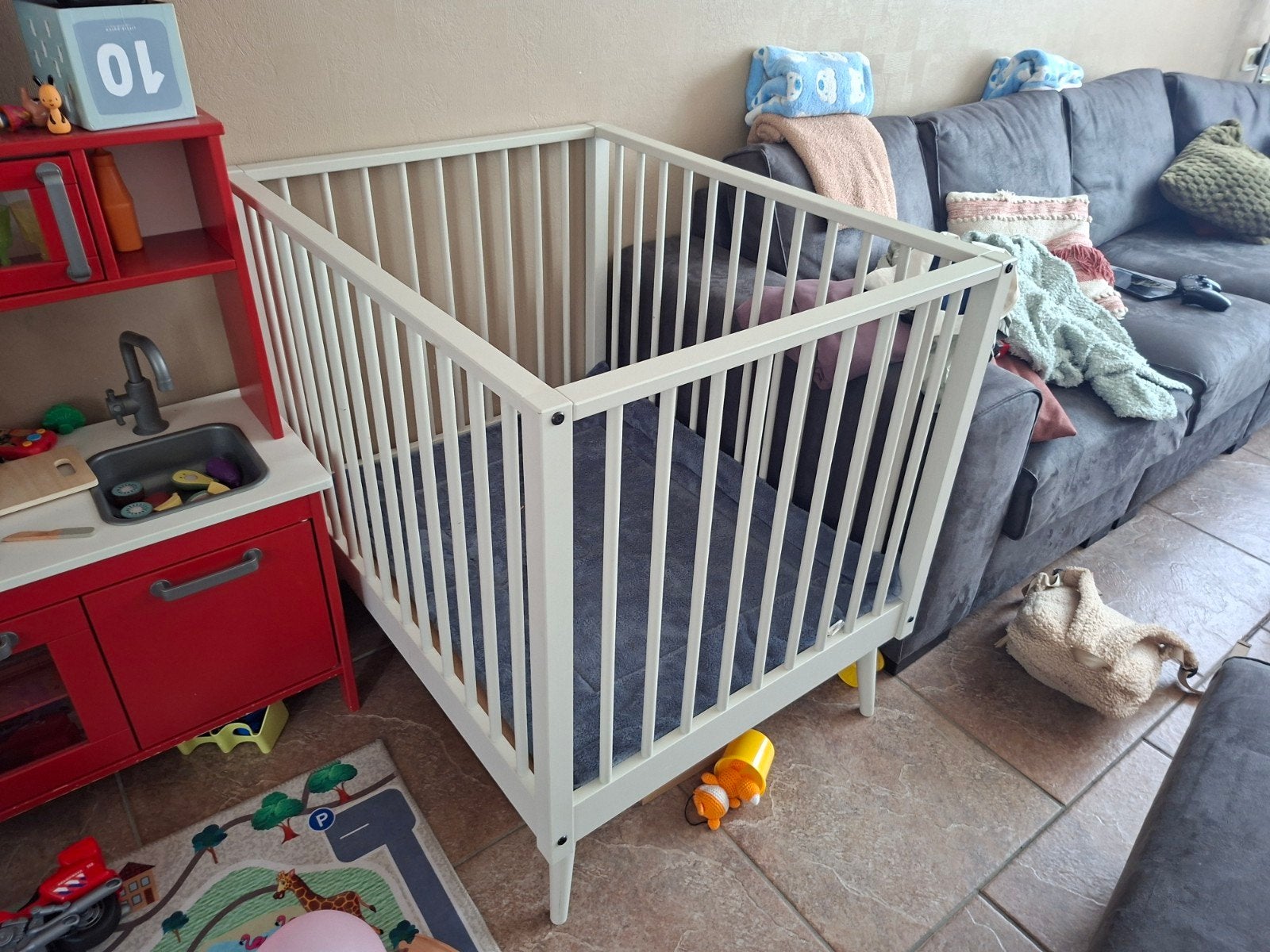 Witte box in 3 hoogtes verstelbaar, Kinderen en Baby's, Boxen, Ophalen, Gebruikt, Vierkant, In hoogte verstelbaar