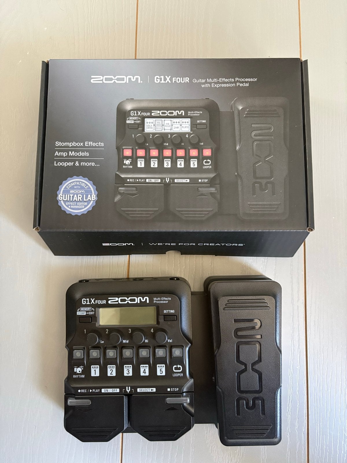 Zoom G1X FOUR Multi-Effect Processor met Expressiepedaal, Ophalen of Verzenden, Zo goed als nieuw, Multi-effect