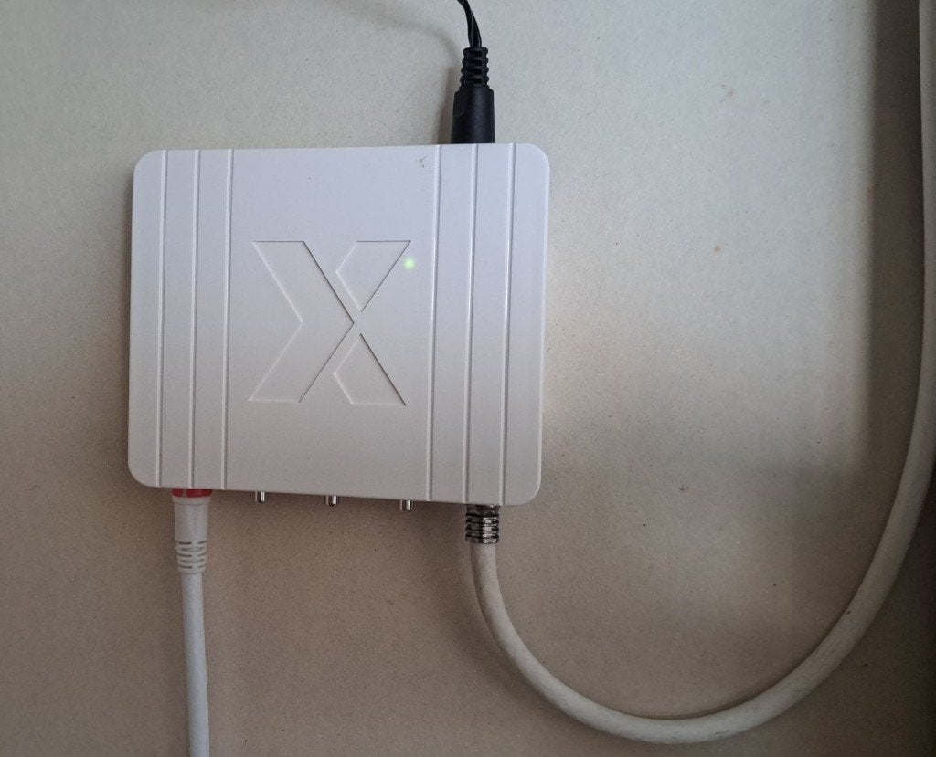 kabelversterker Technetix FRA-752X, Ophalen of Verzenden, Zo goed als nieuw, Minder dan 2 meter