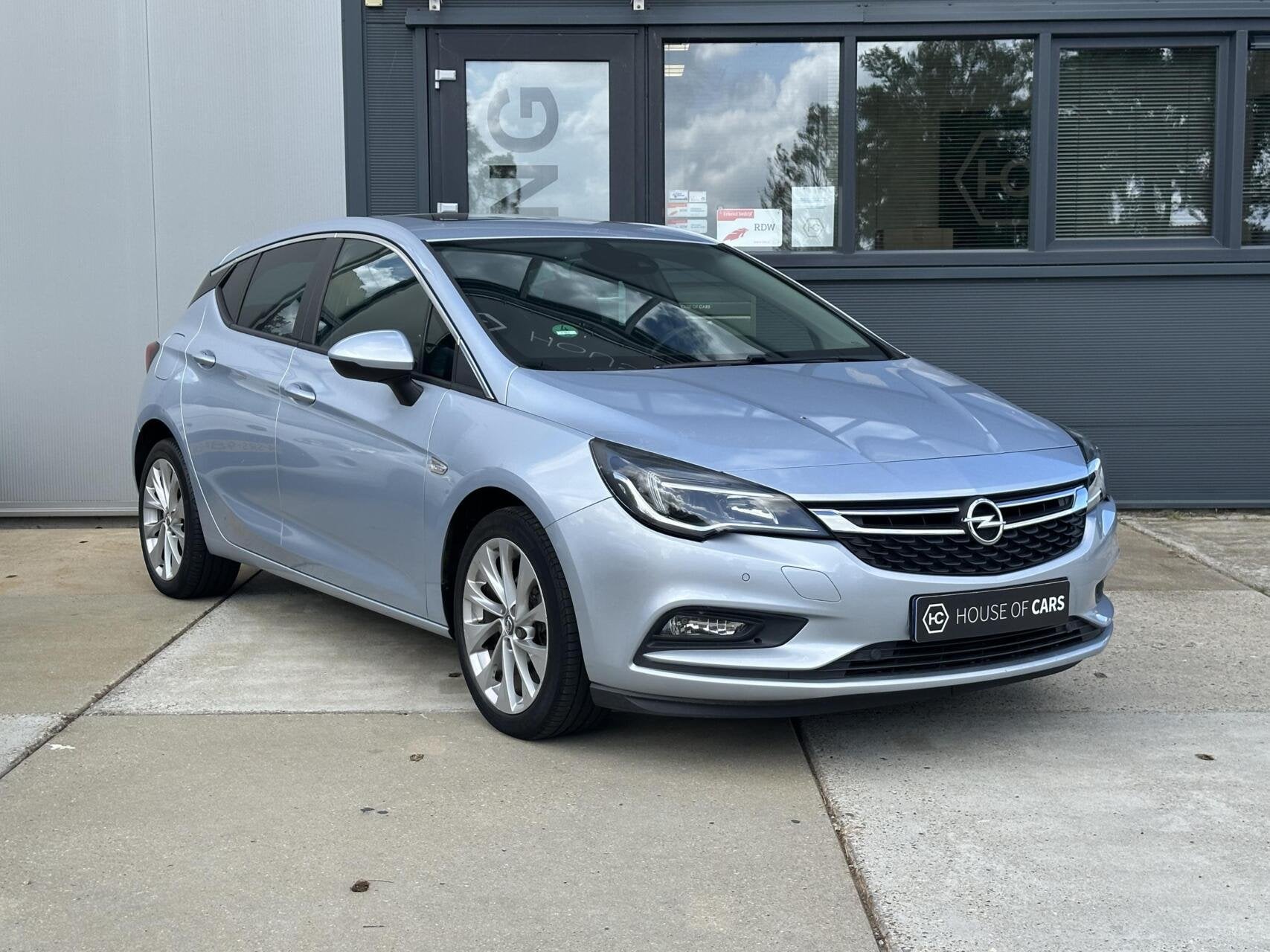 Opel Astra 1.0 Innovation Clima Cruise Navi Schuifdak NAP, Stof, Gebruikt, 610 kg, 23 km/l
