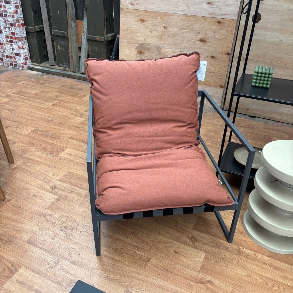Loungeset Coral | Showroommodel, Tuin en Terras, Tuinsets en Loungesets, Gebruikt, Bijzettafel, Aluminium, Tuinset