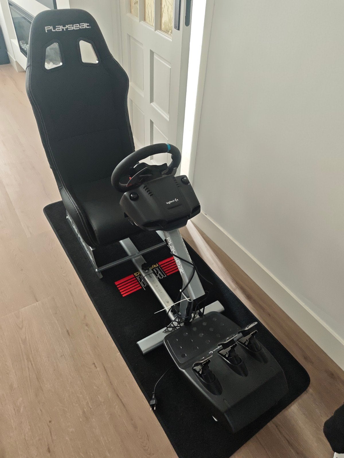 Playseat met Logitech G29 racestuur en pedalen, Ophalen, Overige merken, Zo goed als nieuw