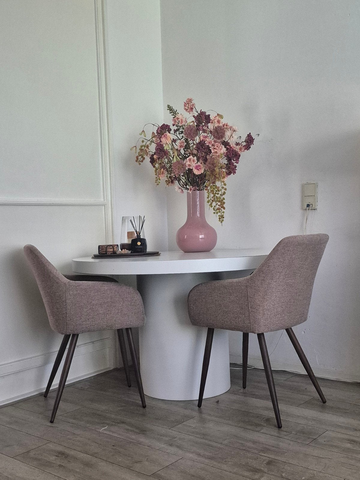 Robuuste ronde witte eettafel, Huis en Inrichting, Tafels | Eettafels, Ophalen, Gebruikt, 50 tot 100 cm, 100 tot 150 cm