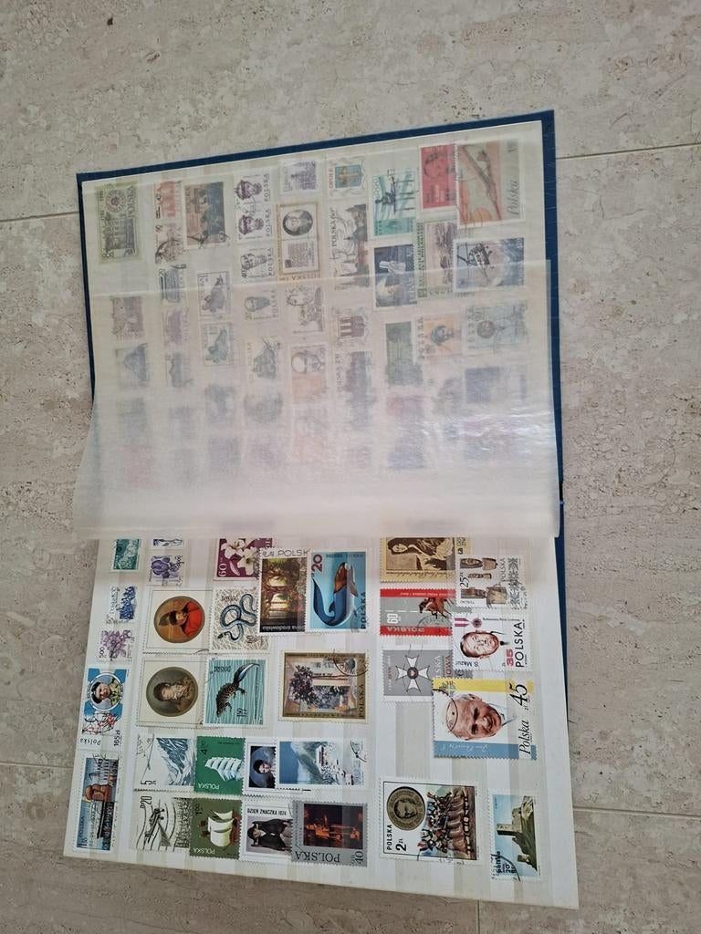 Postzegelalbum met postzegels uit diverse landen, Ophalen of Verzenden, Buitenland