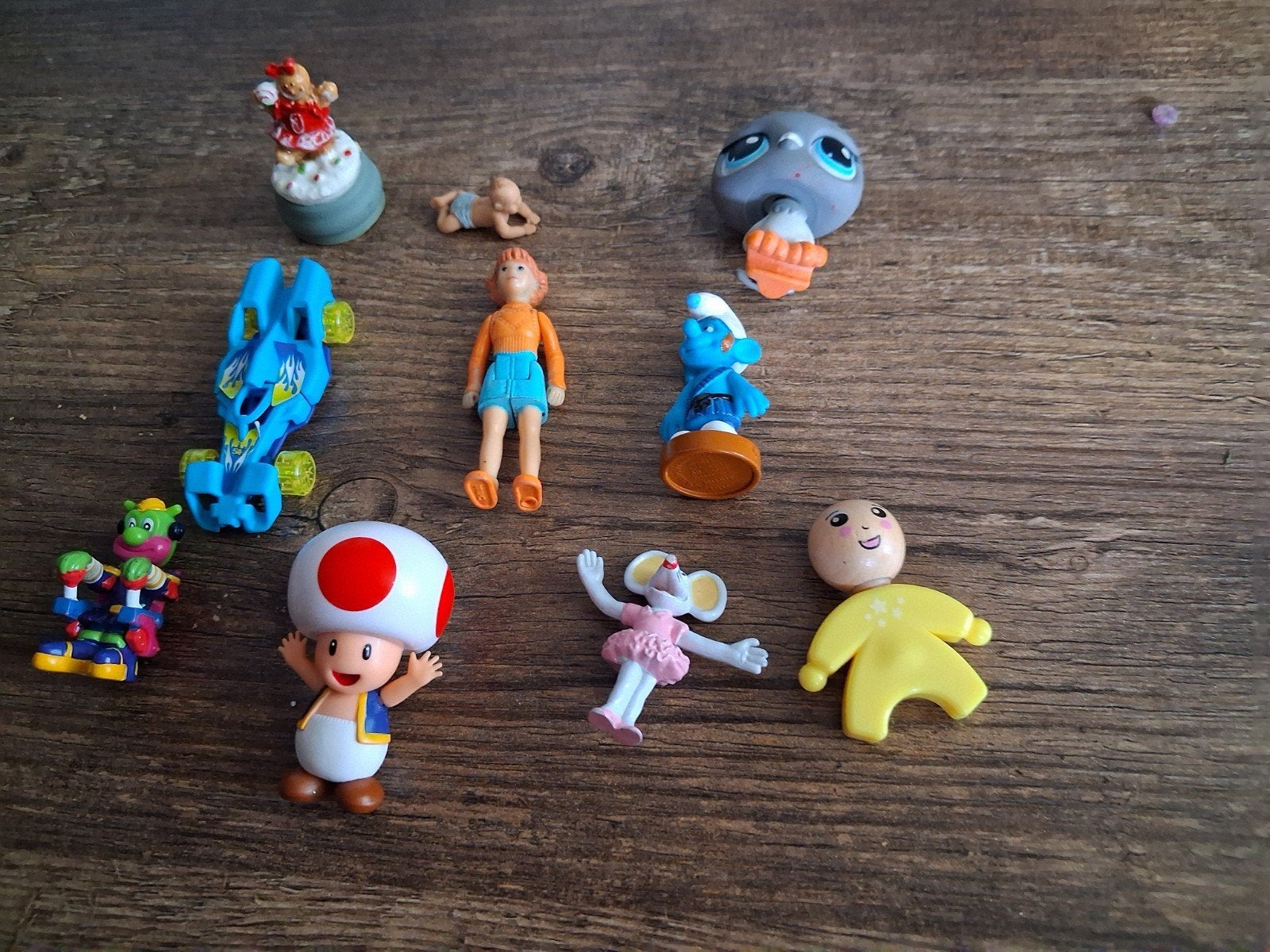 Diverse speelfiguren en kleine speeltjes, Ophalen of Verzenden, Gebruikt