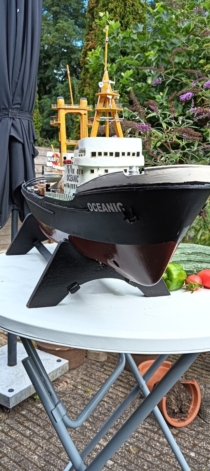 Oceanic met motoren boegschroef.., Ophalen, Gebruikt, Groter dan 1:32, Overige merken