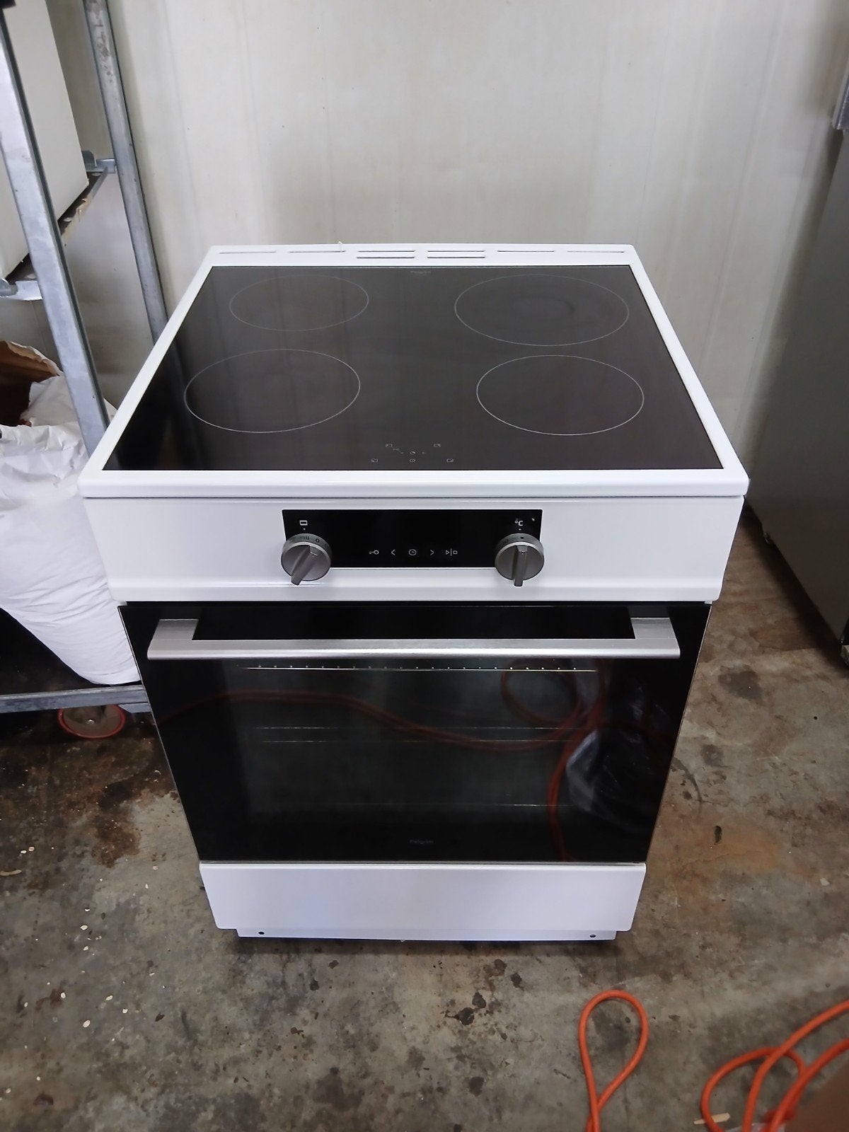 Pelgrim Inductie Oven - Vrijstaand Fornuis met 4 Kookzones, Witgoed en Apparatuur, Fornuizen, Hete lucht, 60 cm of meer, Zo goed als nieuw