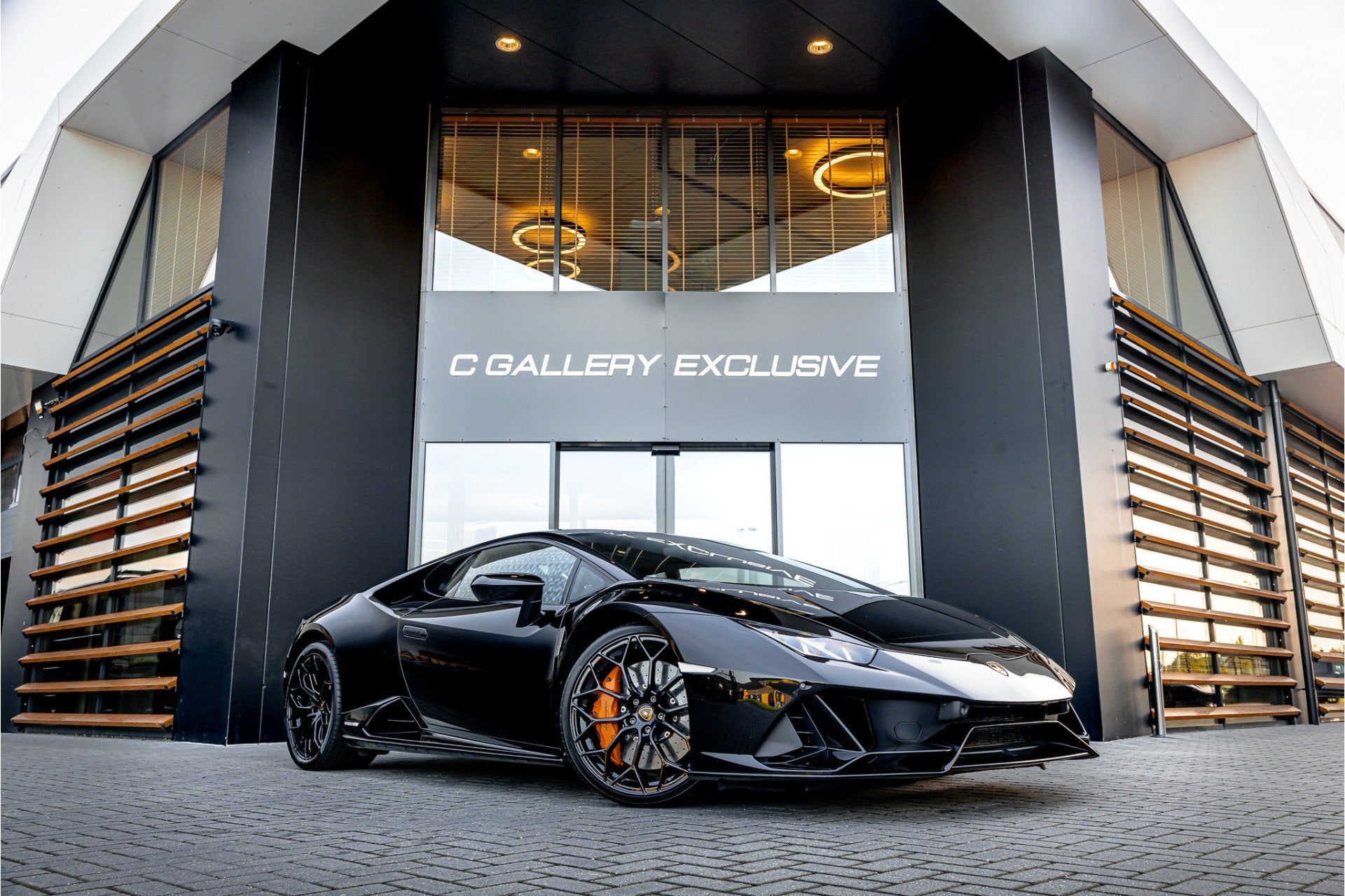 Lamborghini Huracan 5.2 V10 EVO - Sensonum | Lift | Cruise C, Auto's, Automaat, Dealer onderhouden, Gebruikt, Zwart