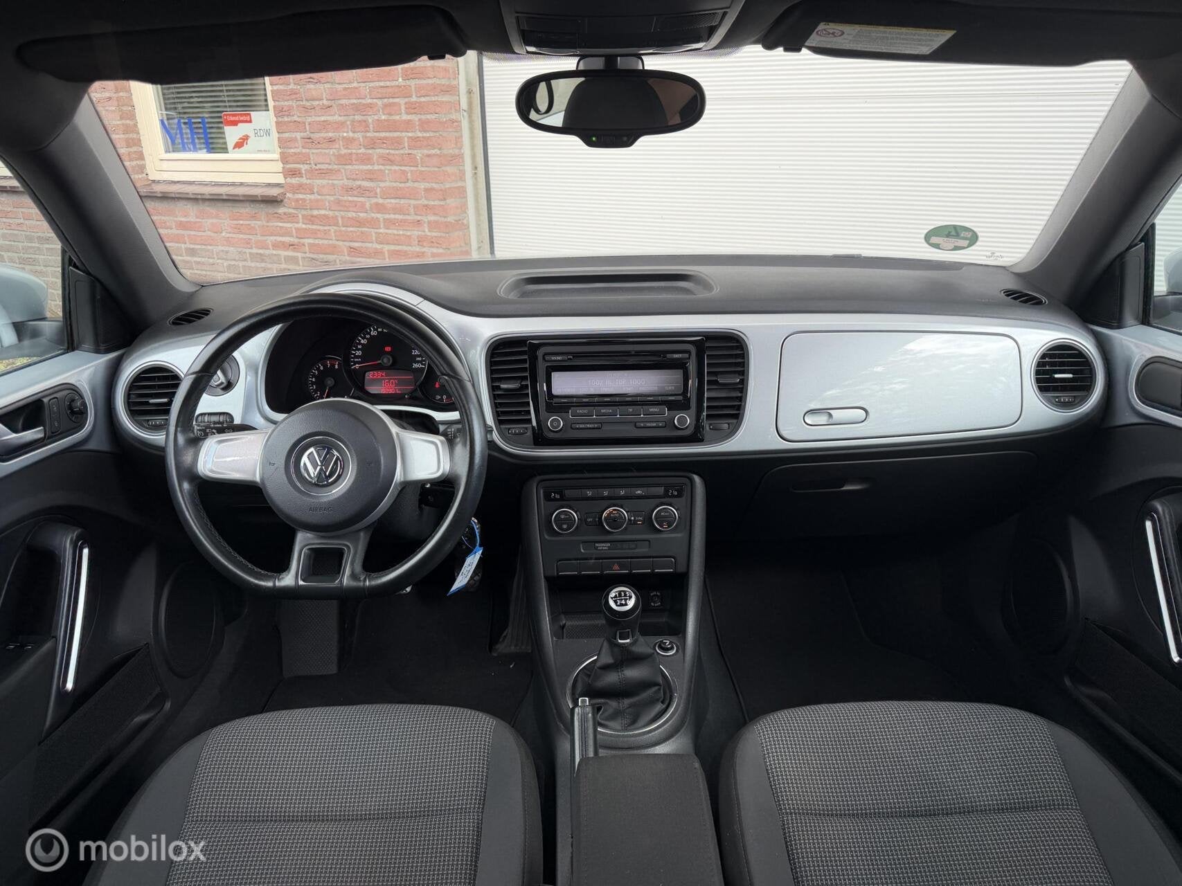 Volkswagen Beetle 1.2 TSI Design ORG NED 2DE EIG Pano Cruise, Auto's, Voorwielaandrijving, Euro 5, Stof, Gebruikt