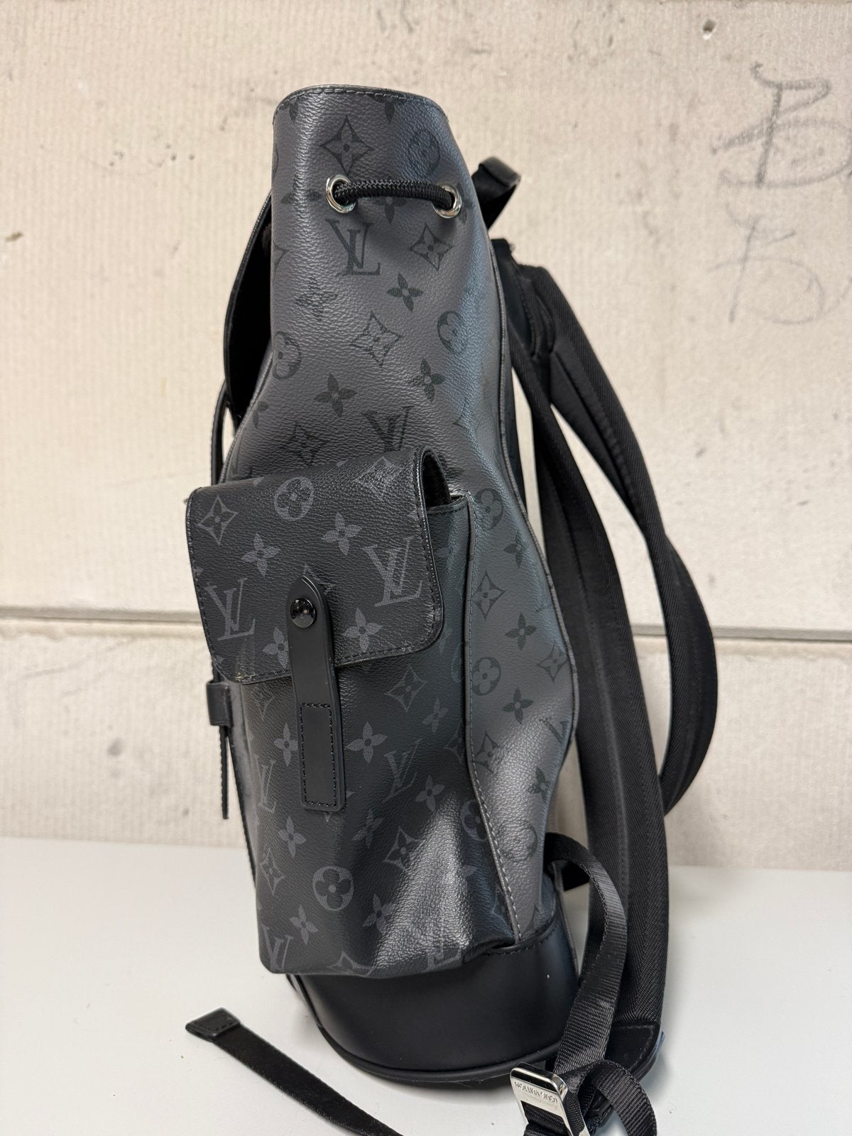 Louis Vuitton Monogram Eclipse Backpack, 25 tot 40 cm, Ophalen of Verzenden, Zo goed als nieuw, Overige merken