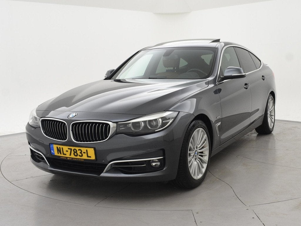 BMW 3-serie Gran Turismo 320i 184 PK + PANORAMA | LEDER | NA, Auto's, BMW, Automaat, 1998 cc, Achterwielaandrijving, Gebruikt