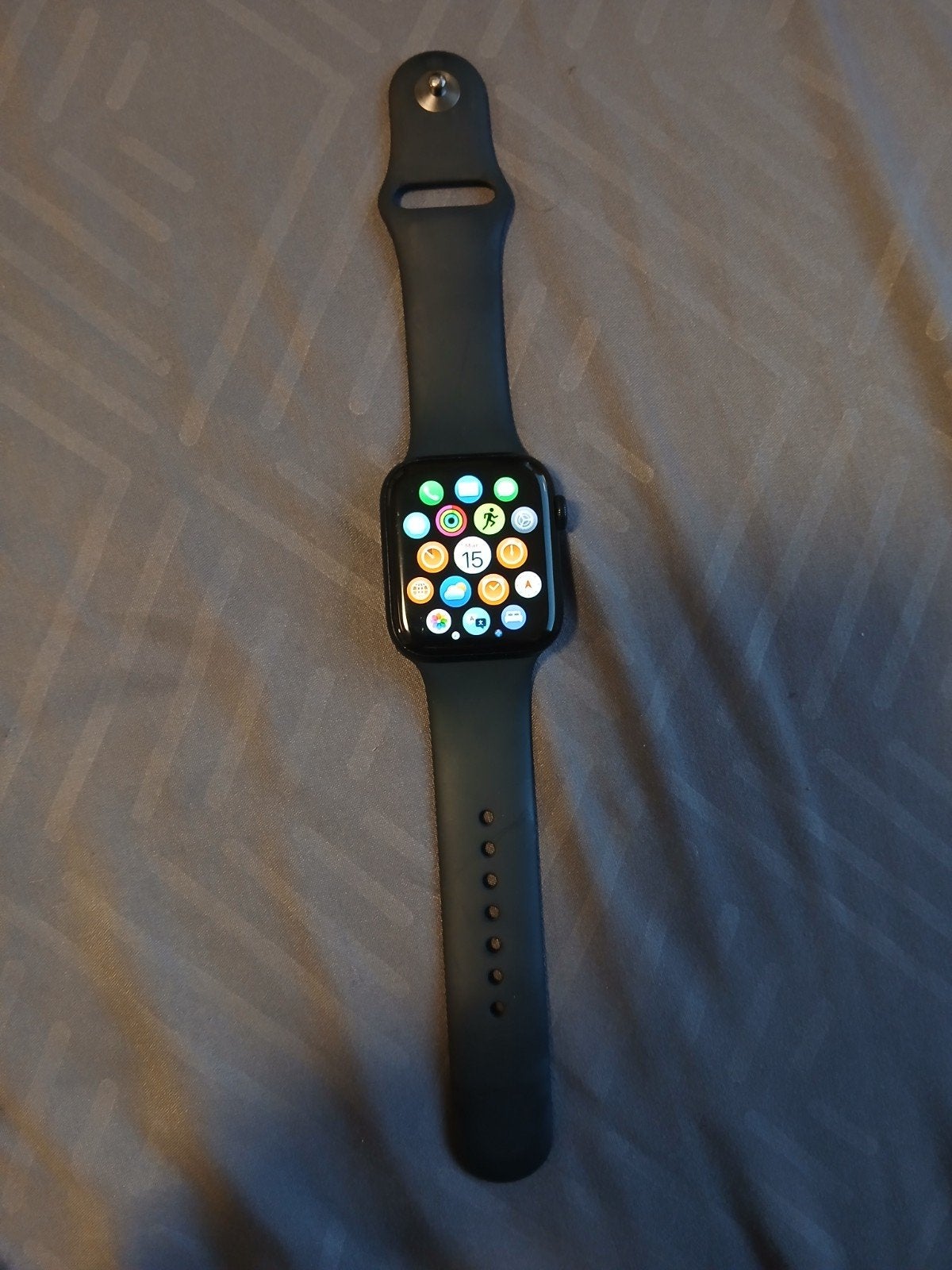 Apple Watch SE 2 GPS 44mm, Telecommunicatie, Gebruikt, 89 %, Zwart, 32 GB