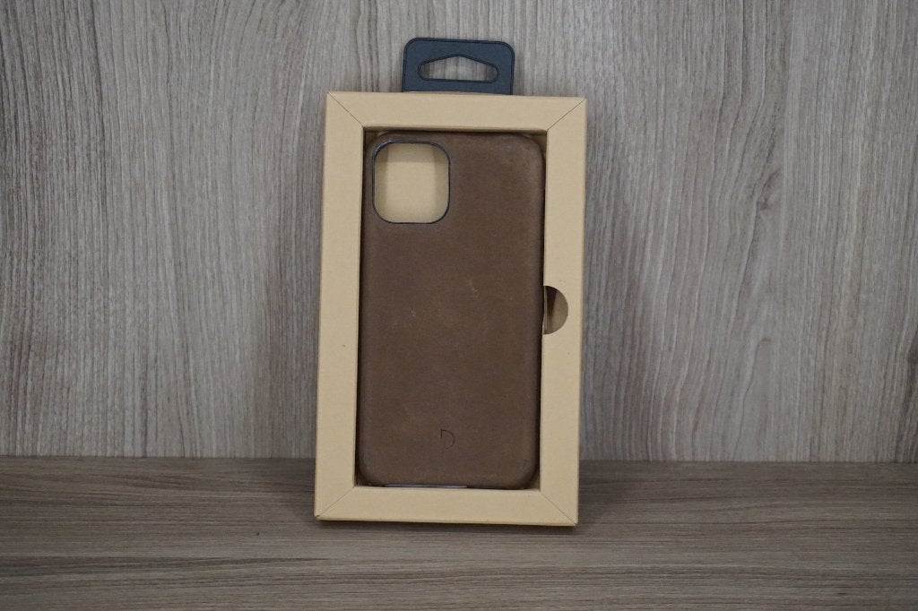 Nieuw Decoded Bio Leather hoesje iPhone 11 Pro – bruin, IPhone 11 Pro, Overige merken, Bruin, Nieuw