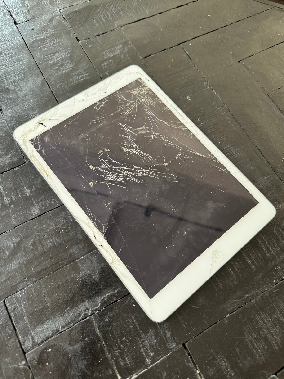 Apple iPad Air 16GB Wi-Fi - Scherm gebroken, Gebruikt, Wit, Apple iPad Air, 16 GB