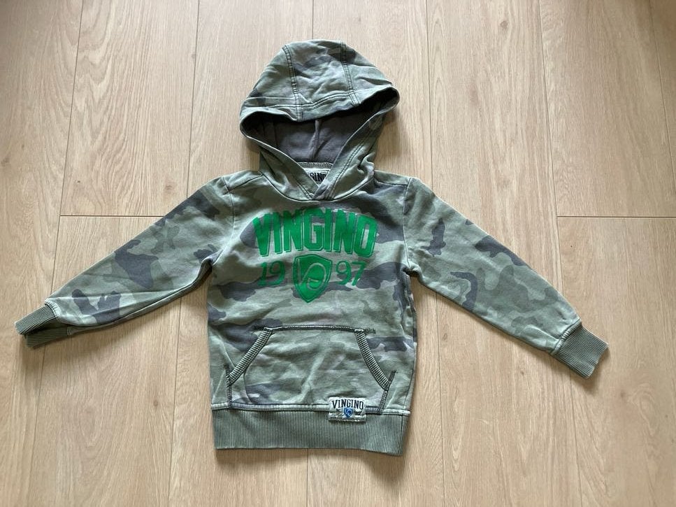 Vingino camouflage hoodie - Maat 4, Verzenden, Zo goed als nieuw, Jongen
