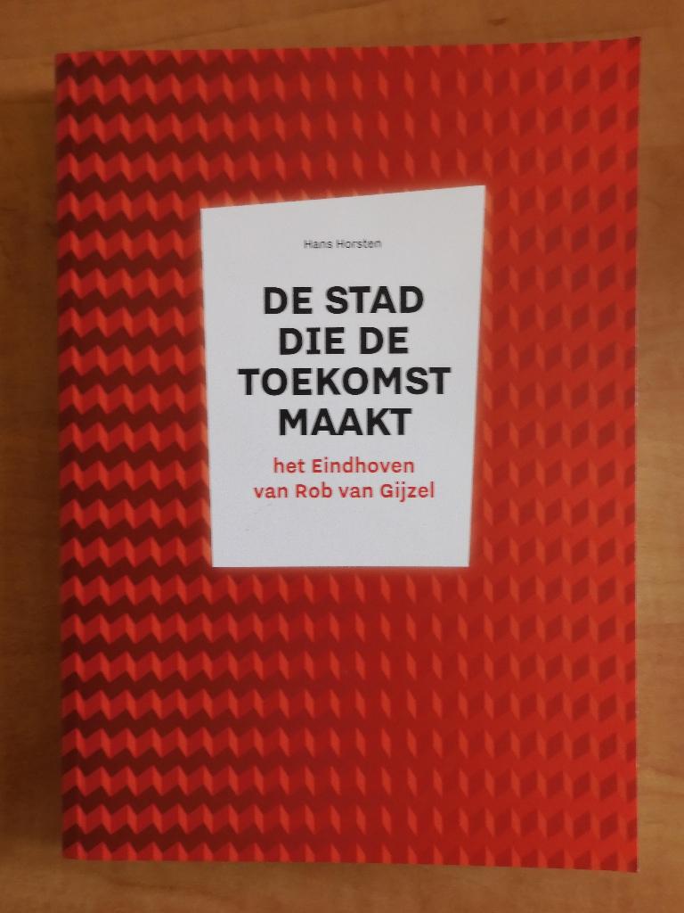 duoboek De stad die toekomst maakt (2016) en in Engels, Boeken, Geschiedenis | Stad en Regio, Ophalen of Verzenden, 20e eeuw of later