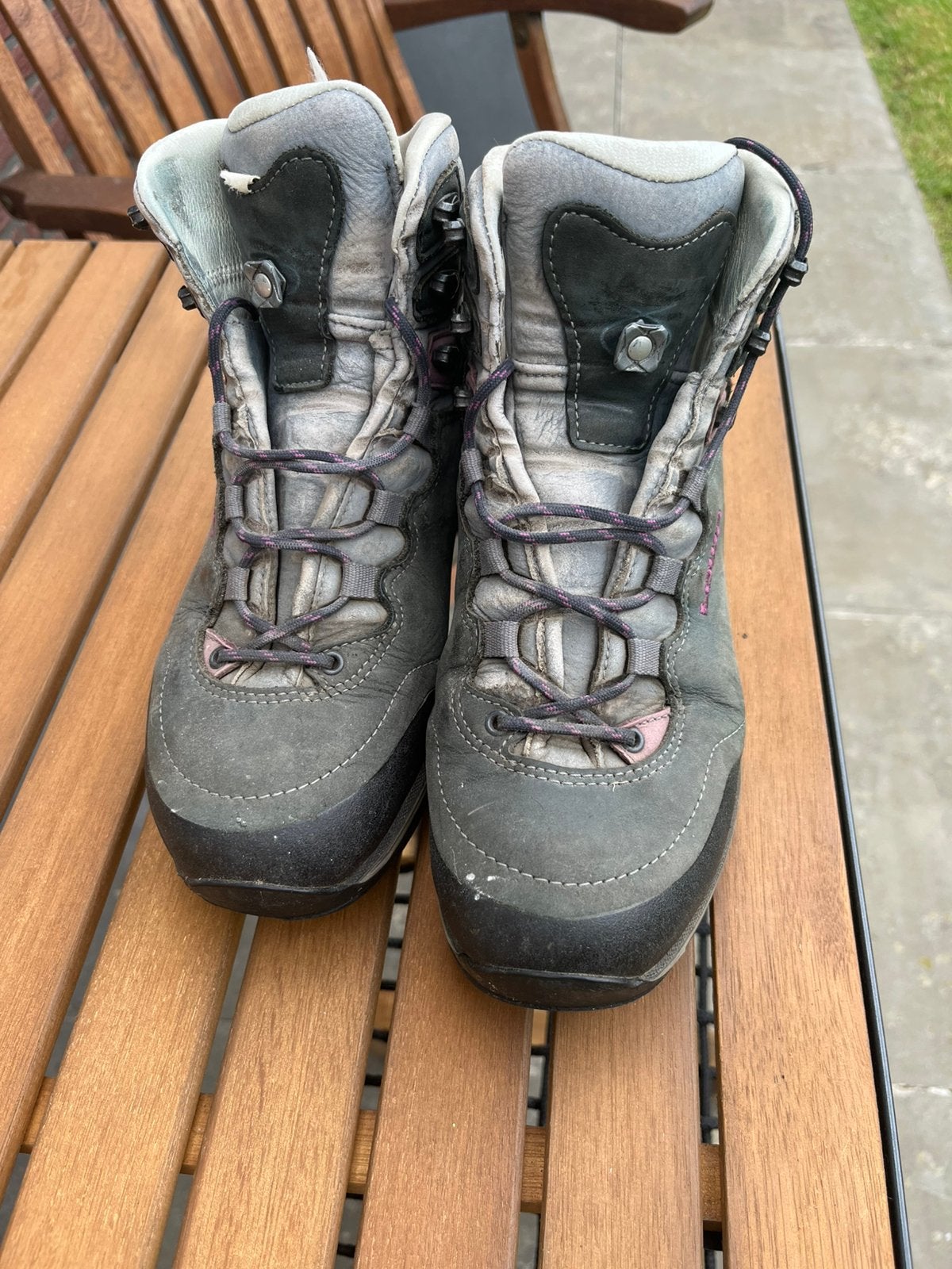 Lowa wandelschoenen dames maat 39, Ophalen, Zo goed als nieuw, Schoenen