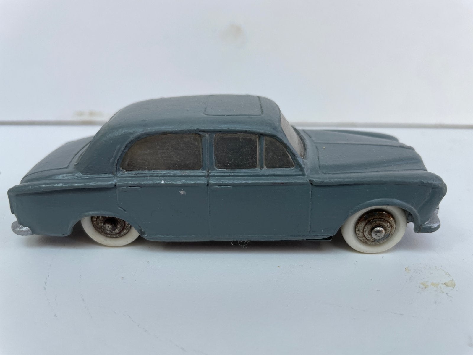 Dinky Toys Peugeot 403 - Vintage modelauto, Ophalen of Verzenden, Gebruikt, Auto, Dinky Toys