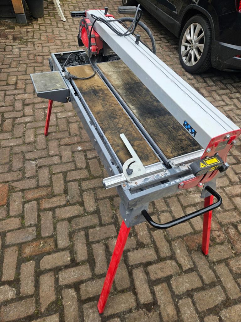 Tegelzaagtafel, Doe-het-zelf en Verbouw, Gereedschap | Overige machines, Ophalen, Gebruikt